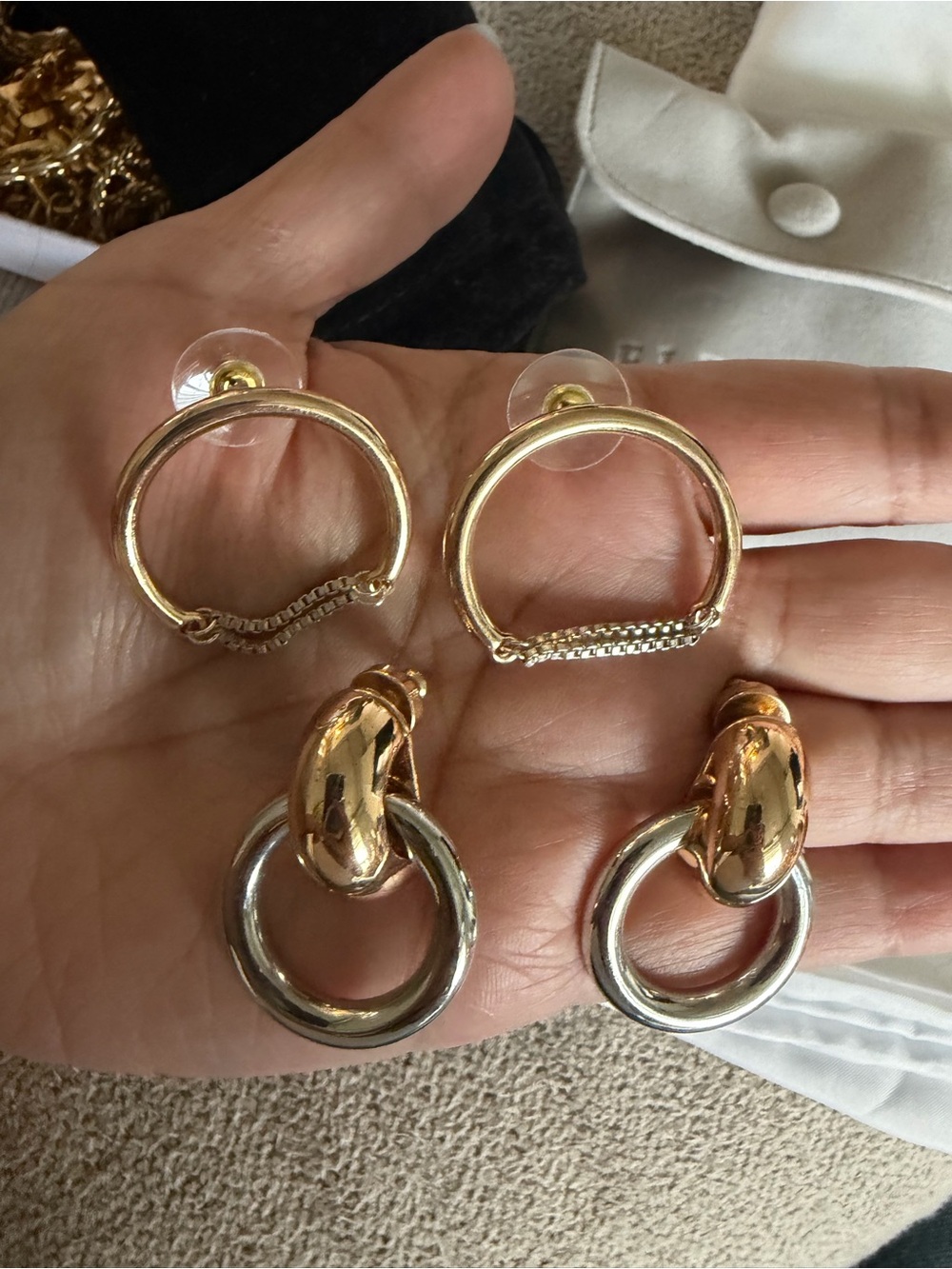 House of Harlow set of earrings
